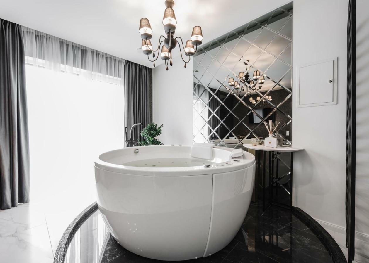 Luxury Suites Kaunas, Self-Check In Luaran gambar