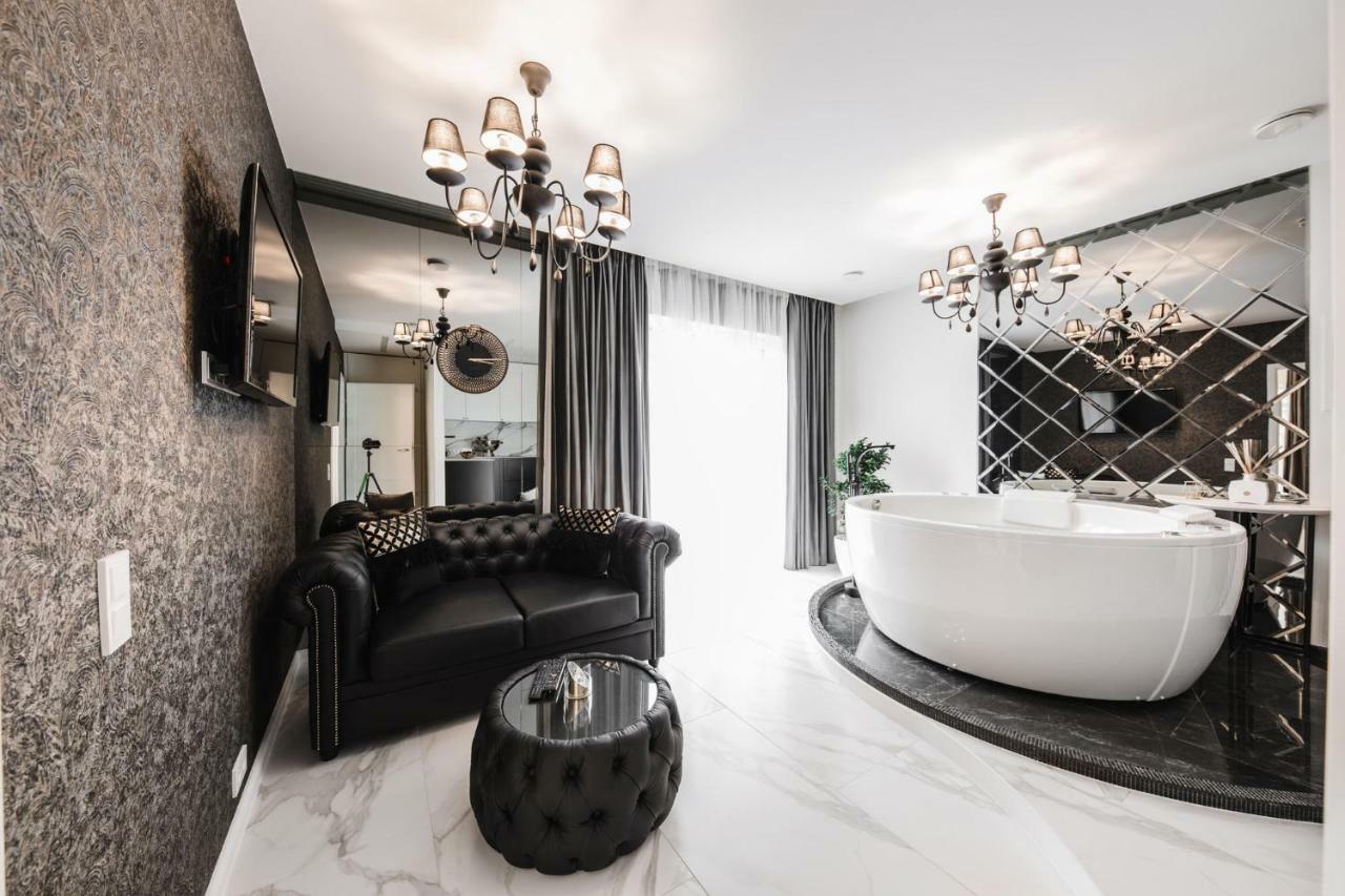 Luxury Suites Kaunas, Self-Check In Luaran gambar